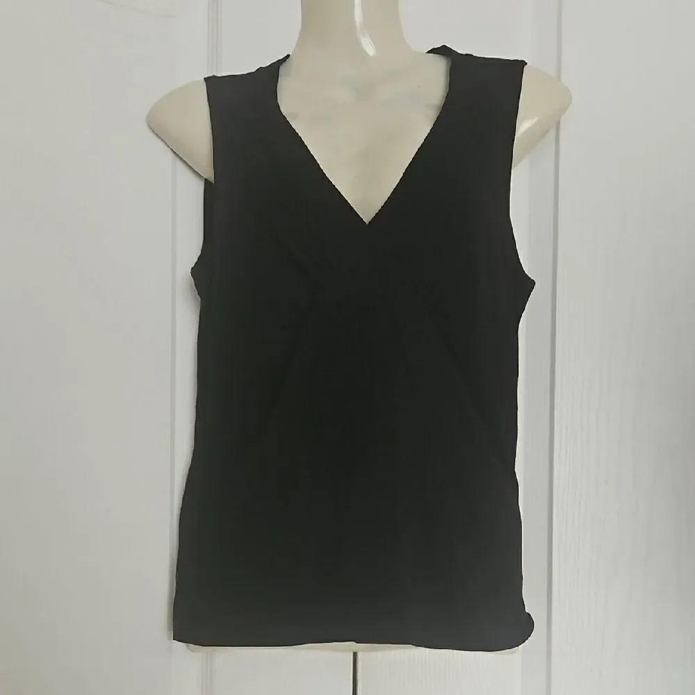 Club Monaco Black Fitted Sleeveless Tank Top
